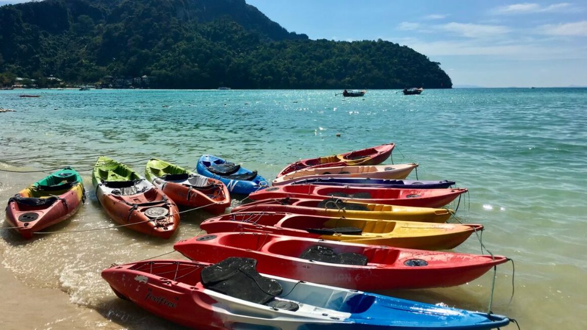 best place to kayak with orcas