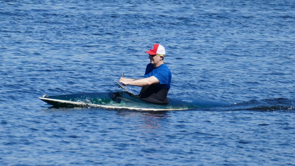 kayaking with orcas washington